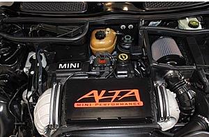 Scooped up a 2003 MCS yesterday-minienginebay.jpg
