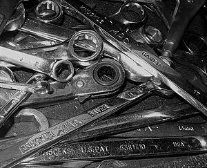 Essential Tools For the Home Wrencher ?-7nvtbl5.jpg