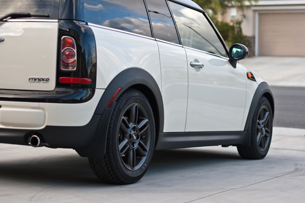 Name: MudFlaps1of2.jpg
Views: 116
Size: 431.5 KB