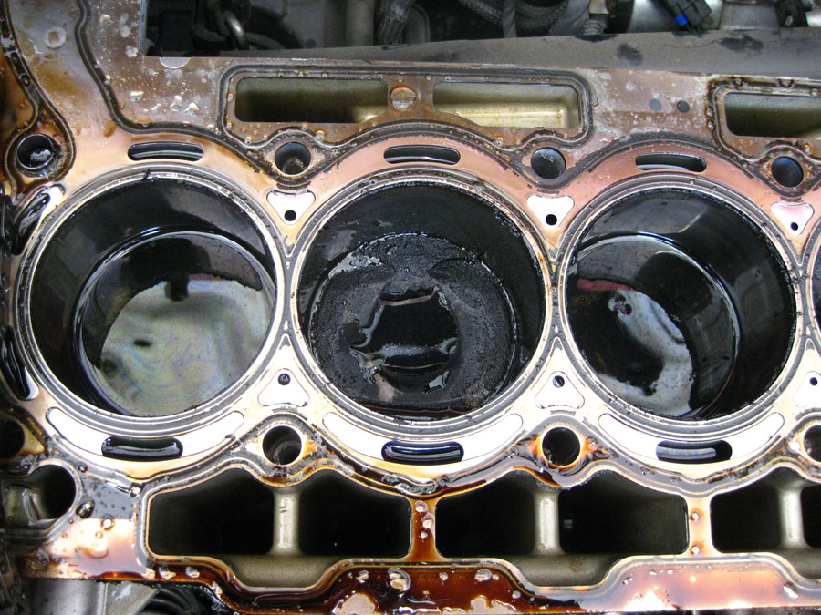 Name:  carbon_buildup04_zpsad362024.jpg
Views: 547
Size:  222.8 KB