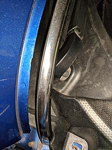 Help identifying a part? (Rubber along the chrome trim below the wiper apron)-r55-hood-trim-.jpg