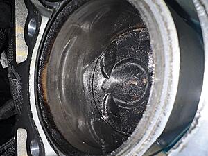 Piston rings? Is the block salvageable? N18-img_3389.jpeg