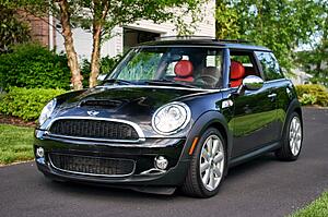 Please post pictures of your R56 here...-hkjb1mn.jpg