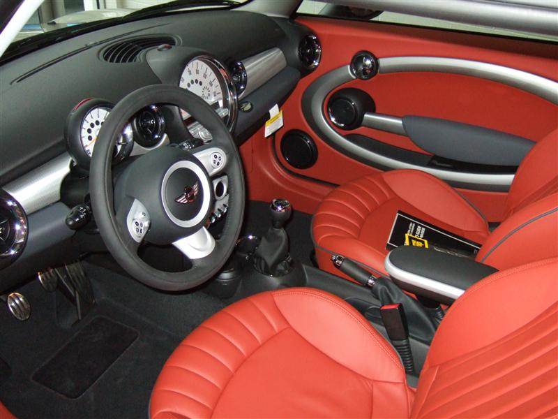 R56 Post your R56 Interior Pics Here! - Page 3 - North American Motoring