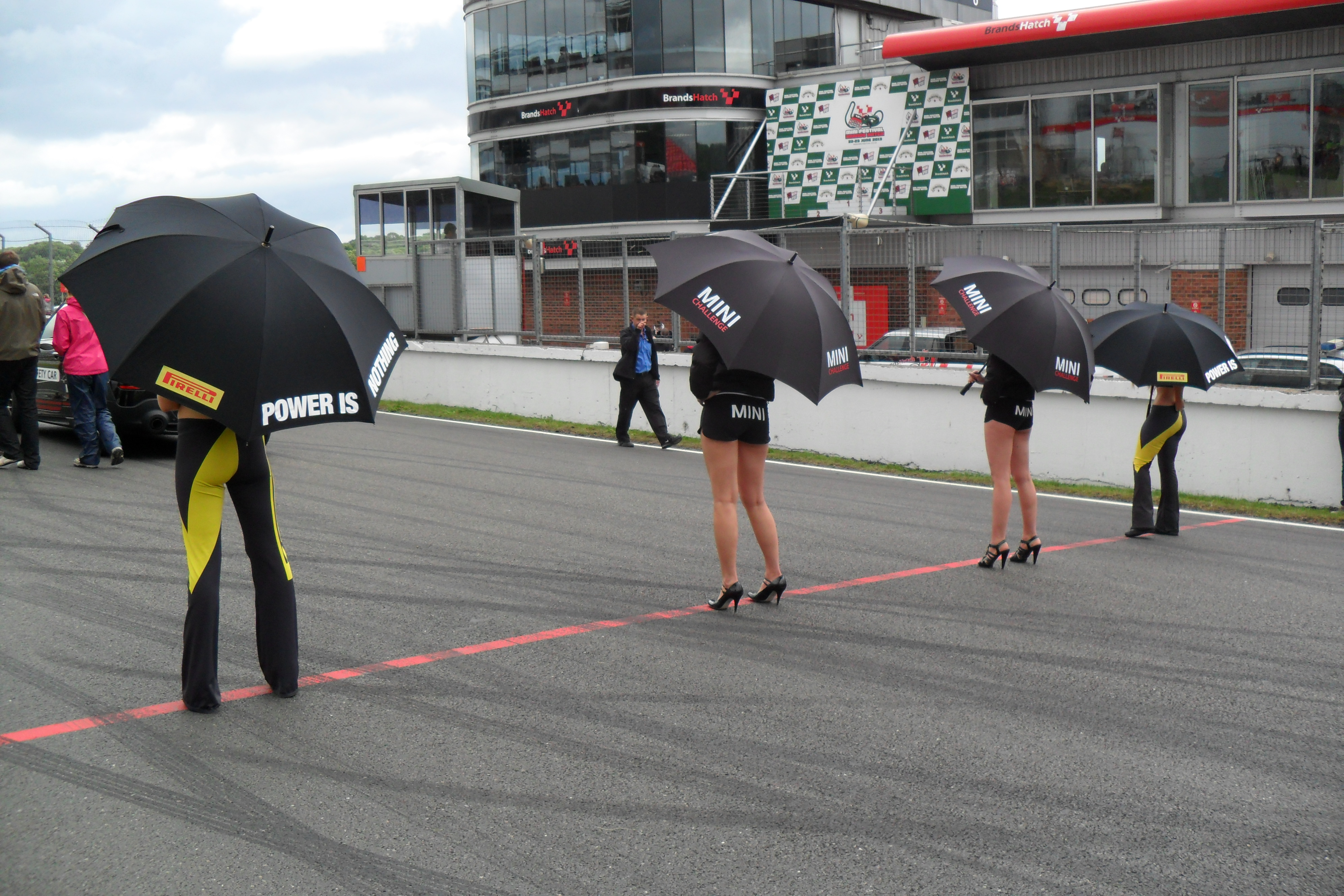 Name:  SAM_4014_zps3869b152.jpg
Views: 239
Size:  2.57 MB