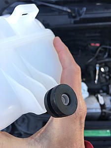 Coolant boiling in overflow tank-img_3504.jpg
