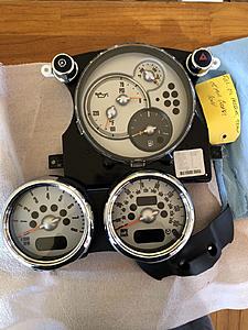will 2005 gauges fit a 2004 pre-facelift?-package-deal.jpg