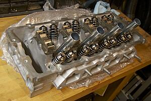 RMW Cylinder Head R53-o32csnb.jpg