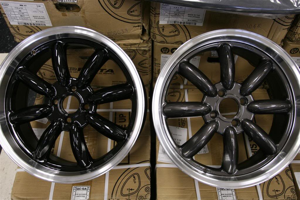 Name: BlackandGM003Large.jpg
Views: 944
Size: 117.3 KB