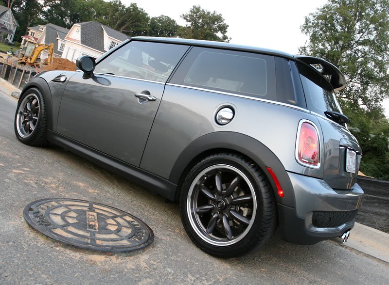 Name: RBmanhole1.jpg
Views: 5162
Size: 130.2 KB