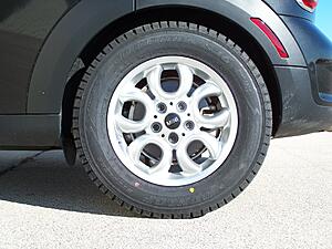 Winter tire pkg struggle!-100_1920.jpg