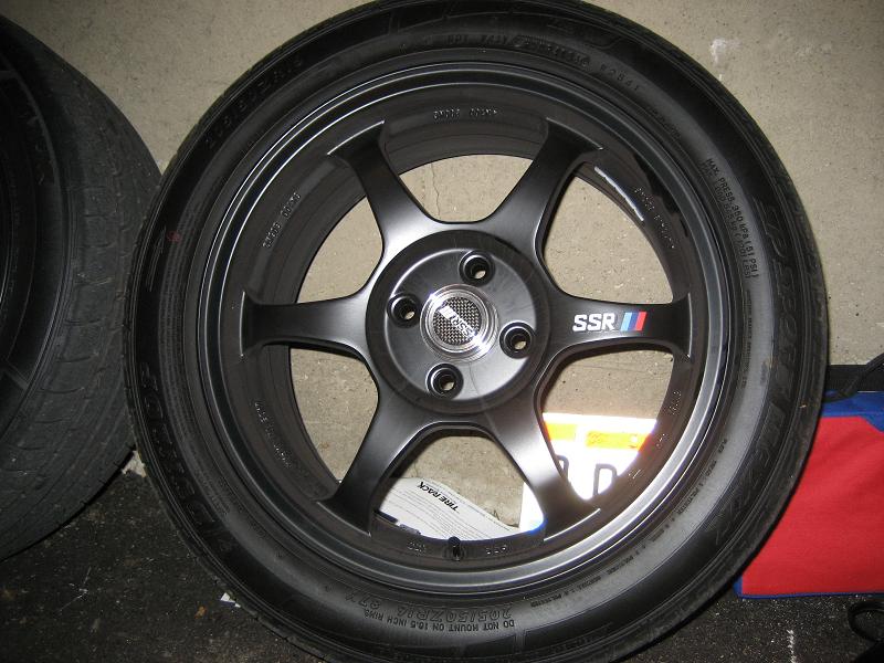 FS 16x7 SSR Type C Black Painted w 205 50 16 Dunlop SP 