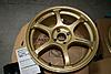 FS: 1 set 17'' wheel gold Yokohama Advan RG2-img_2732.jpg